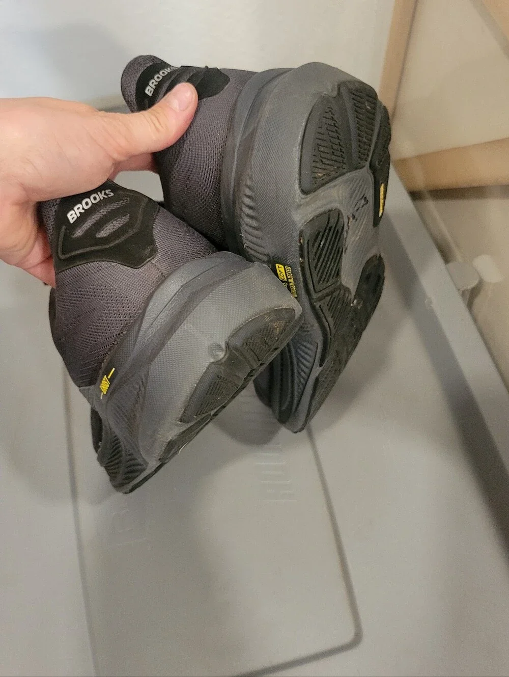 Brooks Ghost 17 running shoes feature a dark ebony and black colorway. Mens 13
